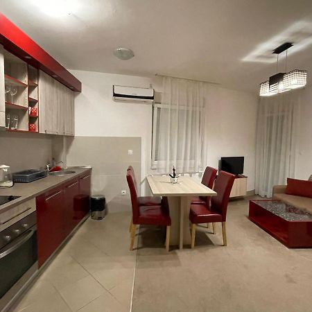 Holiday Wing Apartments ヤゴディナ エクステリア 写真